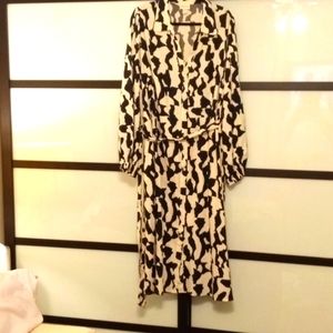 Ava Viv 3x Black/White Dresses